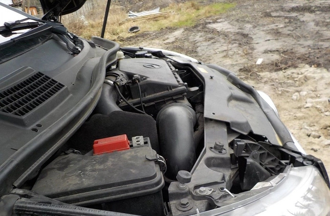 Mercedes-Benz Klasa V cena 86900 przebieg: 211818, rok produkcji 2018 z Poręba małe 742